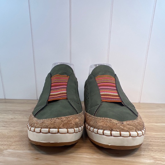 Size‎ 8.5 slip on boat shoes - Picture 2 of 6